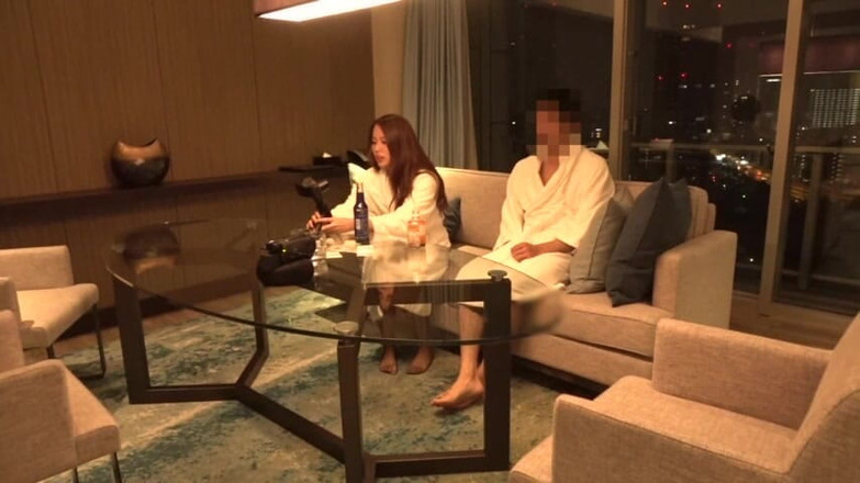 CherryBONBON: Instant Mount Kiss - Mio jezdí dvojitým vyvrcholením