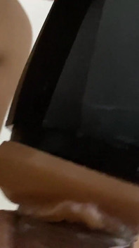 Mé nejlepší kamarádce je 18 let a dala mi opravdu pěknou honění a dostala z mě všechno mléko