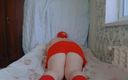 Ladyboy Kitty: Roșu Mini-fustă cu fund mare transsexual Băiat efeminat cu fundul...
