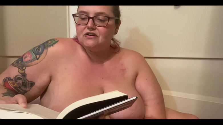 Sara Star: Nude Readings