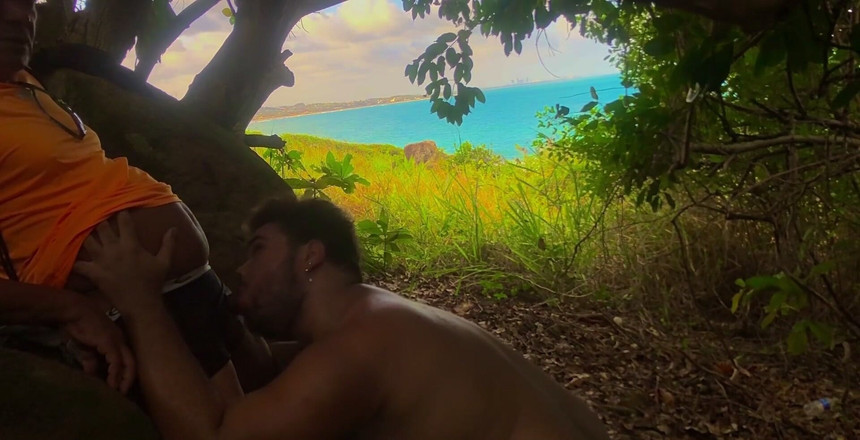 VEN1CIU: Gemuk Gay Mengisap Atau Orang Asing Di Pantai