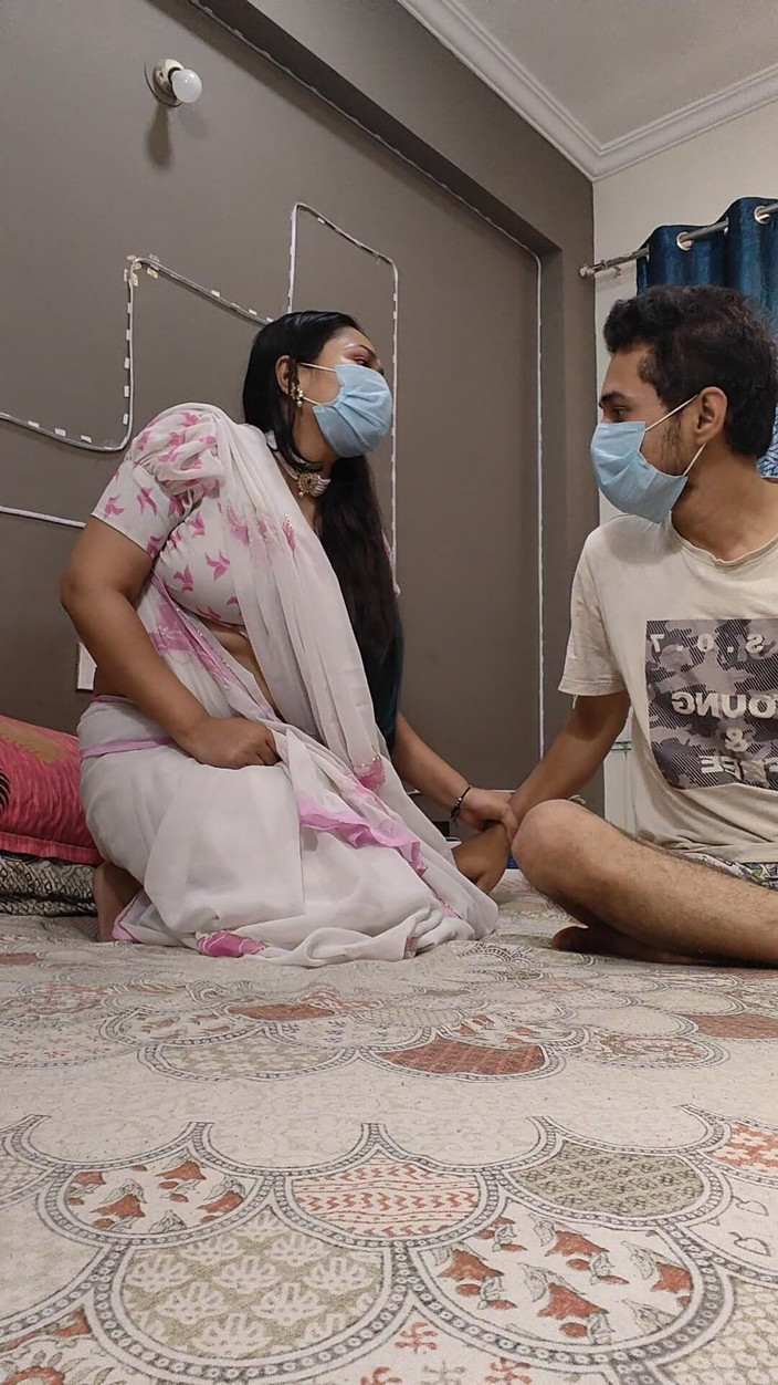 Crystalcouple: Nói chuyện tục tĩu giữa giáo viên và học sinh