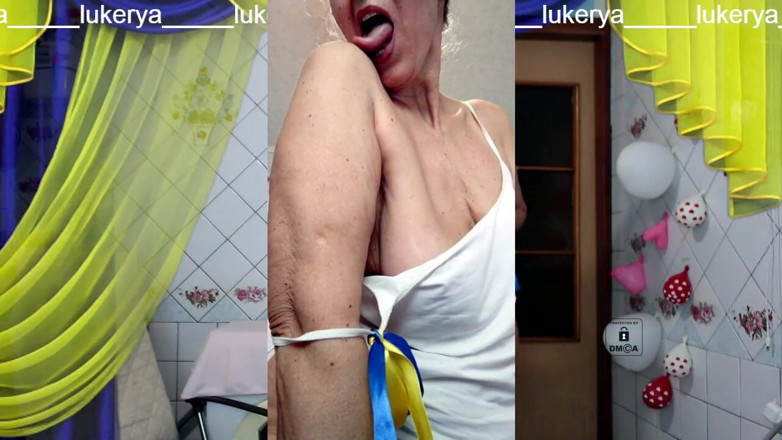 Lukerya: Hoy de nuevo la vieja y alegre Lukerya coquetea con...