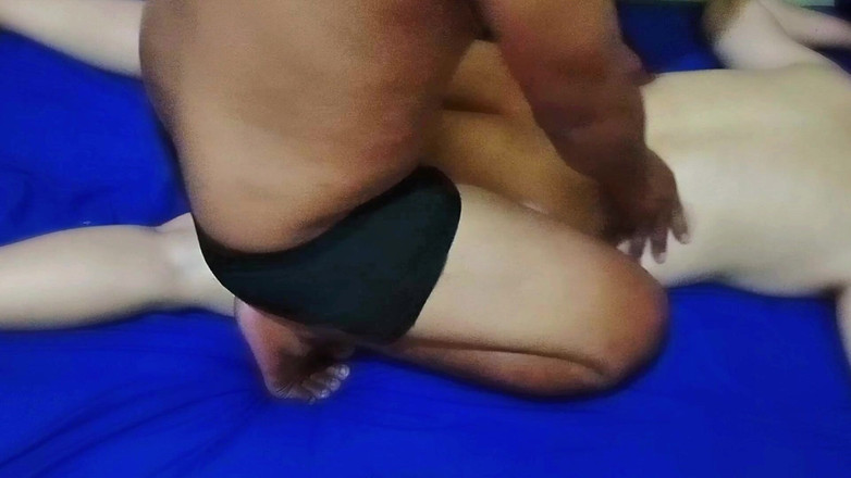 Angelina pop: Моя дружина побачила, як я трахаюся зі своїм другом у готелі