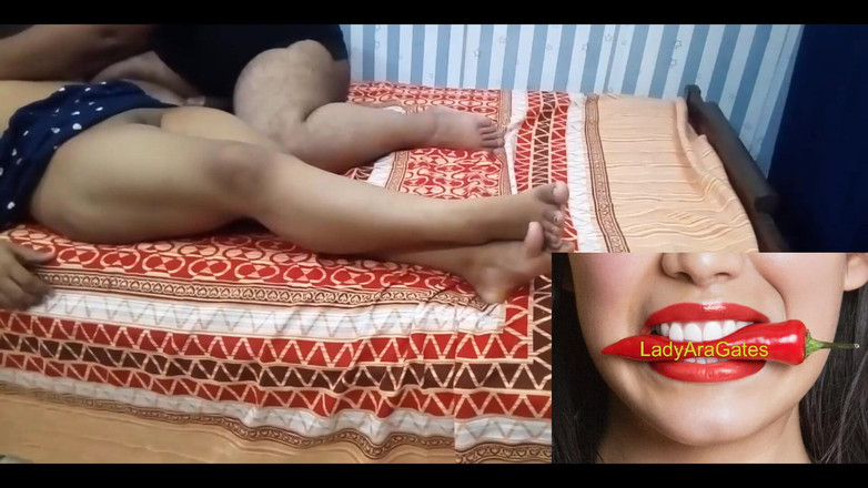 Hotty Jiya Sharmaa: Desi Lovers