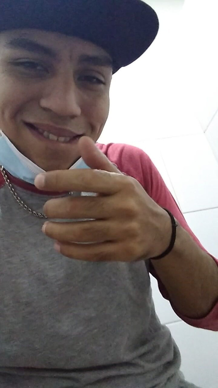 AlexAlejandro13: Banyoya Geliyor