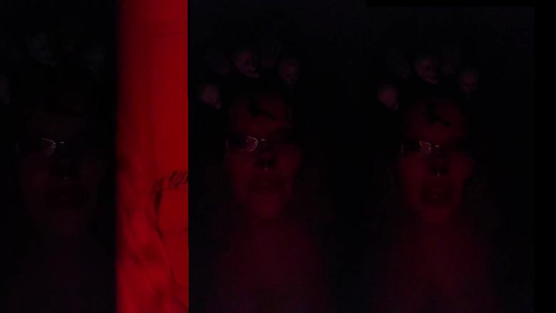 FinDom Goaldigger: Ви платите за її нову нижню білизну, одягаючи її заплямовані трусики - жалюгідно, сіссі? Кліп від воротаря Findom