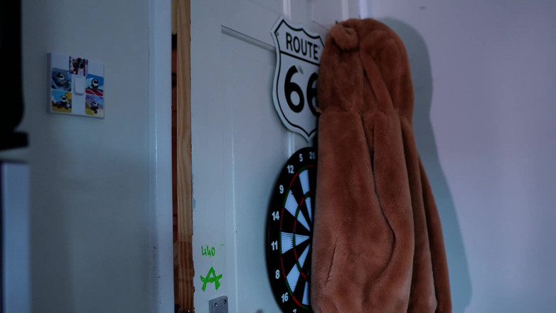 JessieHH: 배다른 딸 따먹기 4K 후 더 요구하는 새엄마