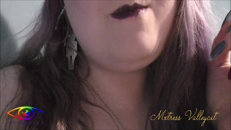 Mxtress Valleycat: Meringue en poudre de mes pieds