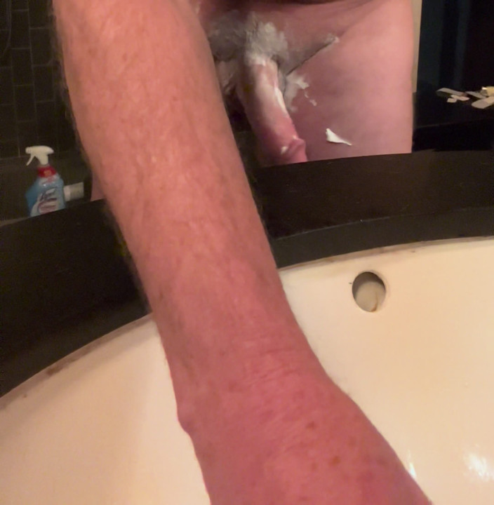 WellEquiptSFCA: Shavin' me deixa com tesão af