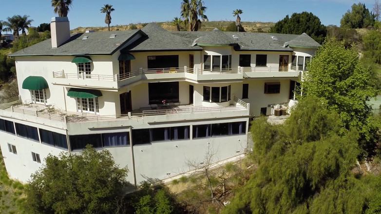 Sweet Sinner: Perselingkuhan terlarang 12 adegan 1 seks nakal