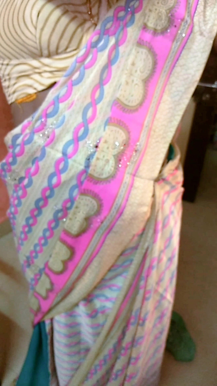RenuRaj: Desi Tamil la moglie cattiva Renu Petticoat camicetta Saree stuzzica...