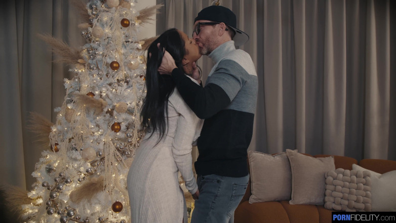 Pornfidelity: Pornfidelity - ¡la Navidad Cremosa Blanca De Nina!