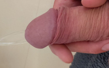 Rockardglans: Veřejné toalety chcaní honění a stříkání na sobě - Rockard Daddy