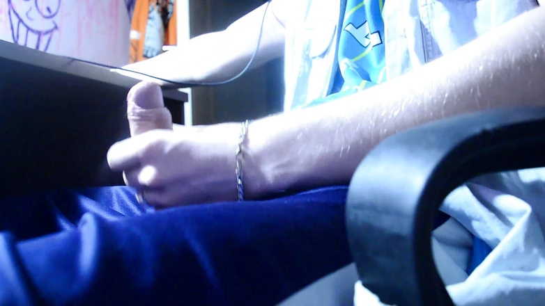 Vinn th20: How do you like my penis?