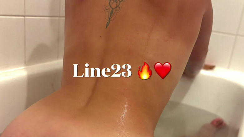 Line23: 我像洗澡线里的荡妇一样吮吸，法国素人