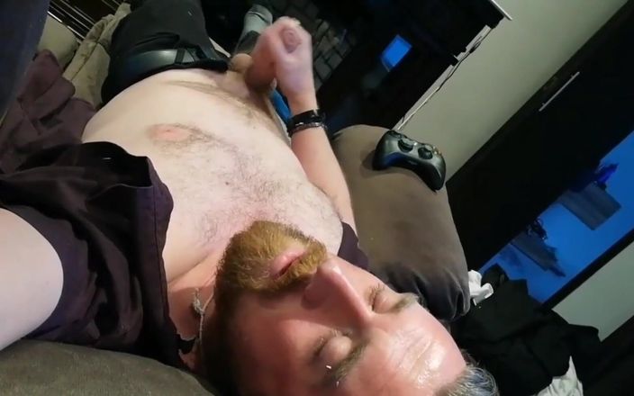 Dirty Talking Guy: Look into my eyes as I cum for you