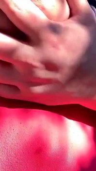 Bbwbootyful ukazuje moje velká prsa v parku