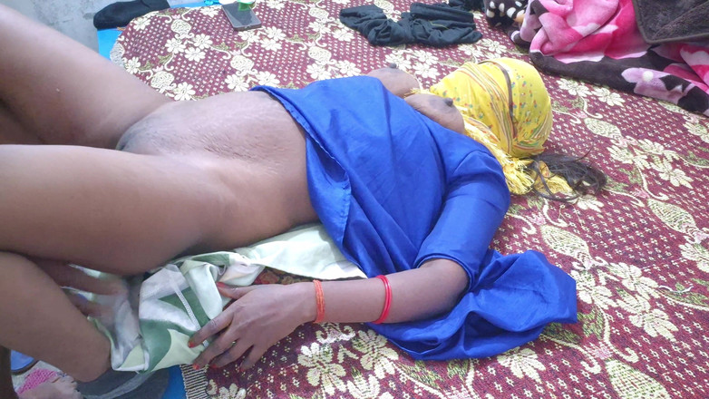 ExcitedWomen: Indisches paar selbstgedreht