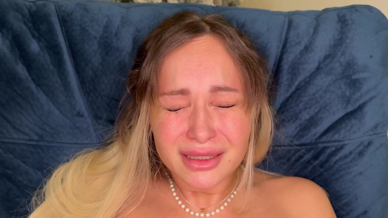 Leo Valentino: Cum Hungry Slut - Katalina Kyle