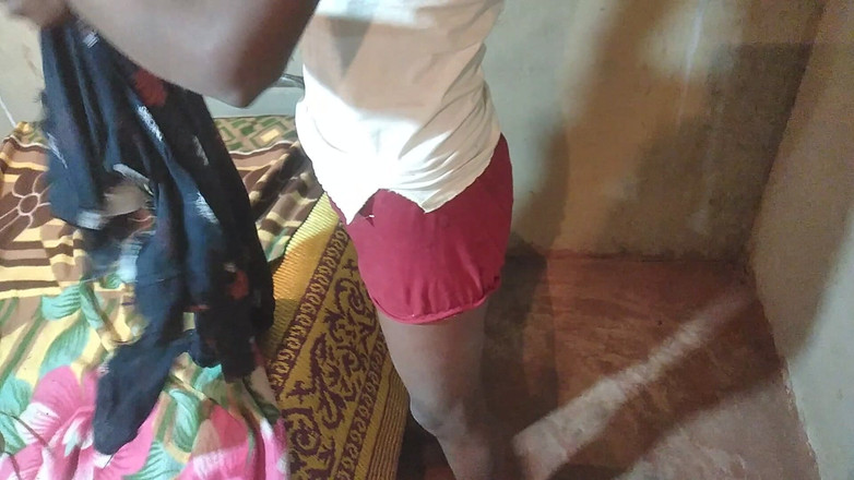 Ankush raj: 印度新德西视频新女友打电话给我，所以我走了，屁股