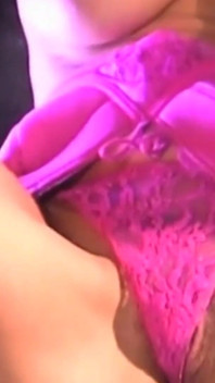 Ariana Jollee, Tiffany Taylor și Mia Beck sunt lidere în acest sex în grup cu anal și ejaculări faciale
