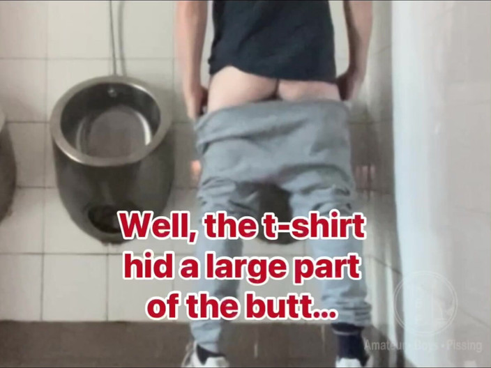 AmateurBoysPissing: Reto Mutuo De Compañeros De Cuarto Caseros: Expone Tu Culo...