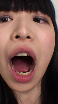 [amateur Girl Series] Amateur Yukari's Selfie of Her Tongue and Inside Her Mouth