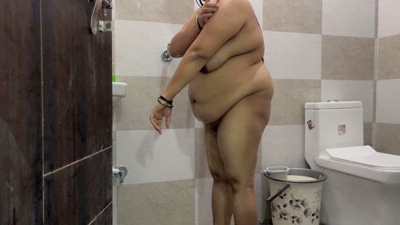 Catchybusty: Bathroom Shower 0.1
