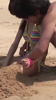 Pervert Japanese Scene-1_thin Japanese in a Bikini Masturbates in the Car and Fucks on the Beach