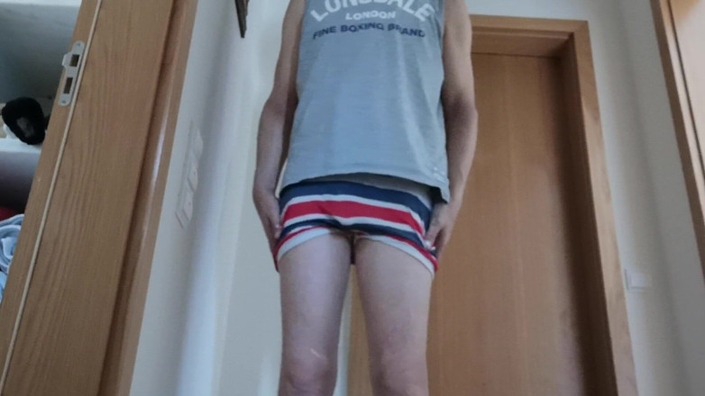 Rafael Torreano: Telanjang Panas Dan Pancutan Mani Di Tempat Kerja 1/2