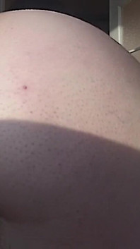 Enorme en vuile harige kut close-up een harig kontgaatje