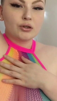 Nách đầy lông là điểm yếu của bạn