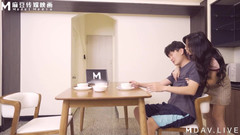 ModelMedia Asia: MD-0166 3人のお姉さんに無理やり童貞を打ち負かされた僕