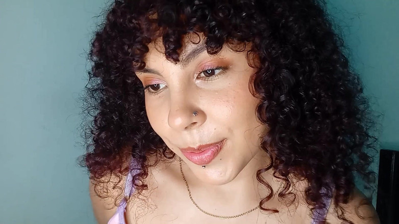 ViolettaMiller: Datang dan Temui Tetek Saya