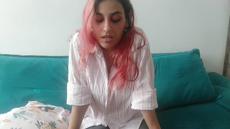 Ms Candy Bunny: Erkek arkadaş bahis olarak meme uçlarını emiyor