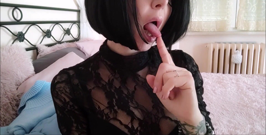 savannahamatoriale: My Neighbor Has Entered... and He Has Not Only Entered...