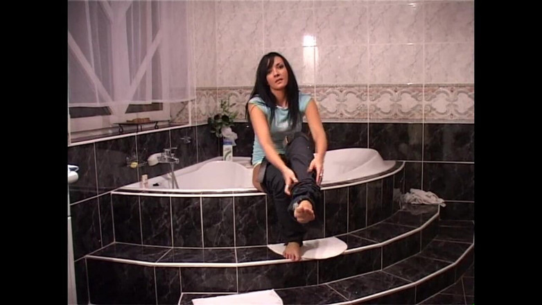 MUSCHI TV - our best full movie: Çiş ve daha fazlası