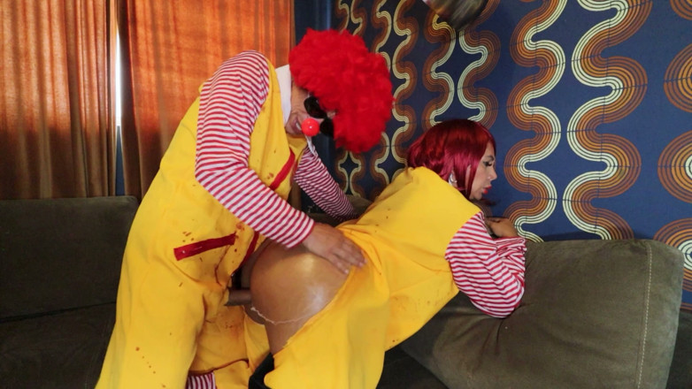 Calientehubxxx: Clown Game's