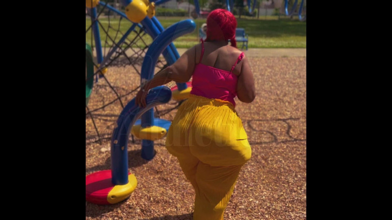 Pearaddiction walking content: Busting Out