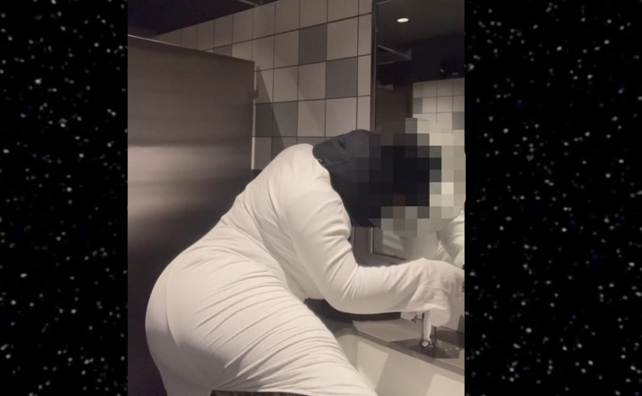 Anye Meshell: Princess Leia Is Horny but She Must Hurry!