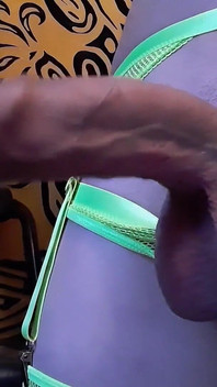 Büyük yarak büyük dildo