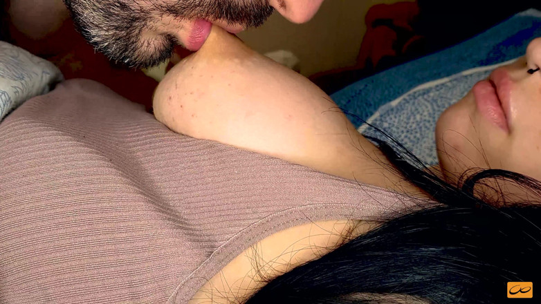 Unlimited Orgasm: Hard Shaking Orgasm From Nipple Play - Unlimitedorgasm