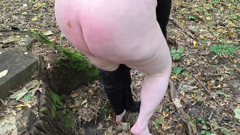 Bouncy Tits Action: Môi âm hộ và bộ ngực đập trong tự nhiên