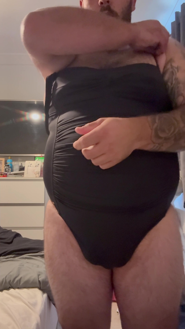 Shaun Cbt: 穿衣服的变装与卧底束缚和夹