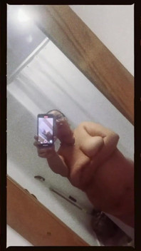 Wildenglishbbw çıplak poz veren seksi hissediyor