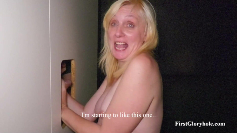 First Gloryhole: Mujer madura Lena - su primer gloryhole parte número 4