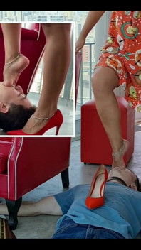 Dewi Kiffa Sadistic Bos Ep 2 - Pekerja Pembela Lelaki Tersedak Kaki Dari Bos Seksi