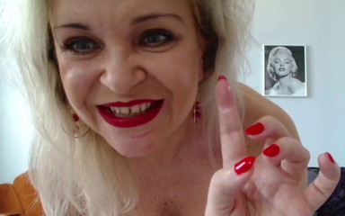 Misses_Jenny: Mrdka pro mámu! - Roleplay a masturbace nevlastního syna