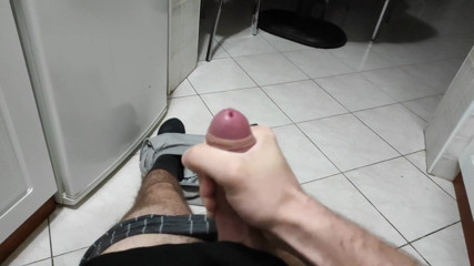 HornyCroDick: Schnelles sperma vor der arbeit